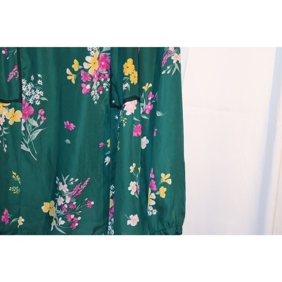 Old Navy Womens XL Blouse, Balloon Sleeves, V neck, Floral Green - Picture 8 of 15